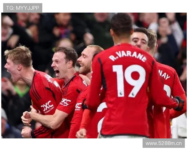 曼联重建过程问题显现,阶段性阵容调整对赛季稳定性面临考验